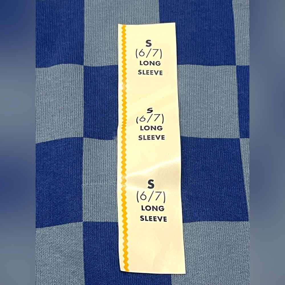 Cat & Jack Children’s Two Tone Blue Checkered Crewneck Boys Sweatshirt 6/7 - Picture 3 of 16